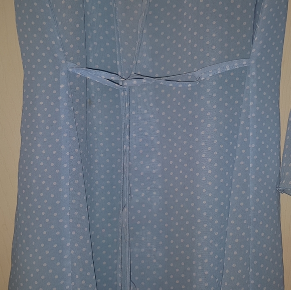 Rosanna Robe - Picture 7 of 17